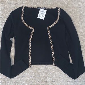 A brandy Melville Long sleeves shirt